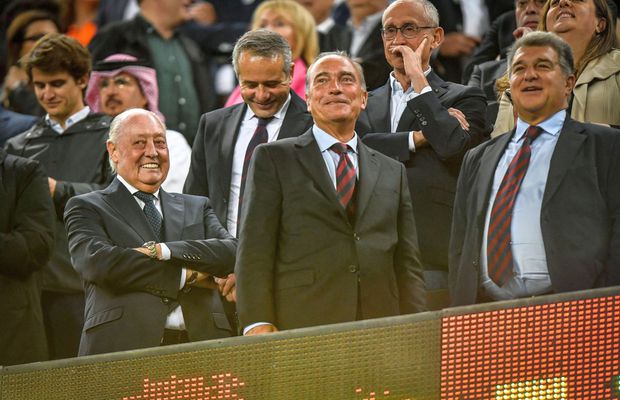 Cât de gravă este criza financiară a Barcelonei?! Laporta a mers după bani în Qatarul pe care îl punea la zid