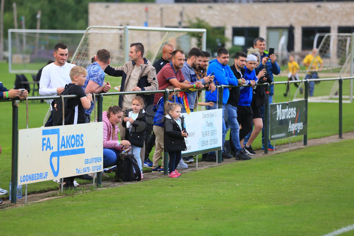 FCSB l-a dezamăgit pe Răzvan Lucescu: „Mă așteptam la altceva! Am jucat cu mulți tineri și i-am dominat”