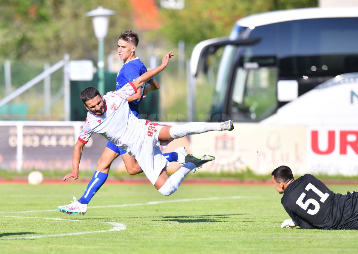 Zece idei de la Ovidiu Burcă după înfrângerea în fața lui Lucescu: „Trebuie să învățăm să fim mai obraznici, băieții buni nu ajung nicăieri!”