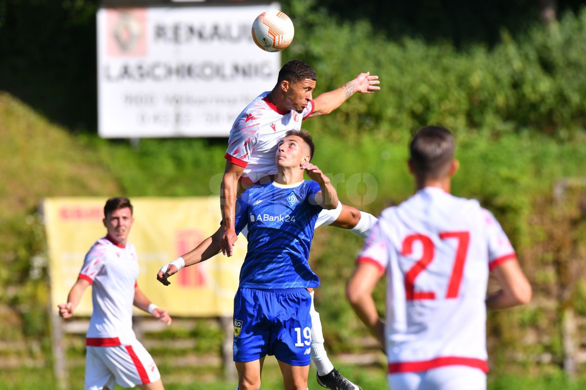 Prea mici pentru băieții mari » Dinamo a pierdut clar cu echipa lui Mircea Lucescu