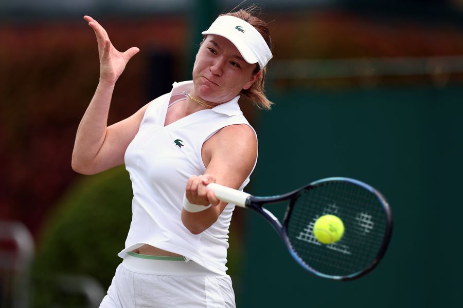 Lulu Sun în acțiune la Wimbledon FOTO Imago Images Emma Răducanu este din nou în săptămâna a doua la un turneu de Mare Șlem