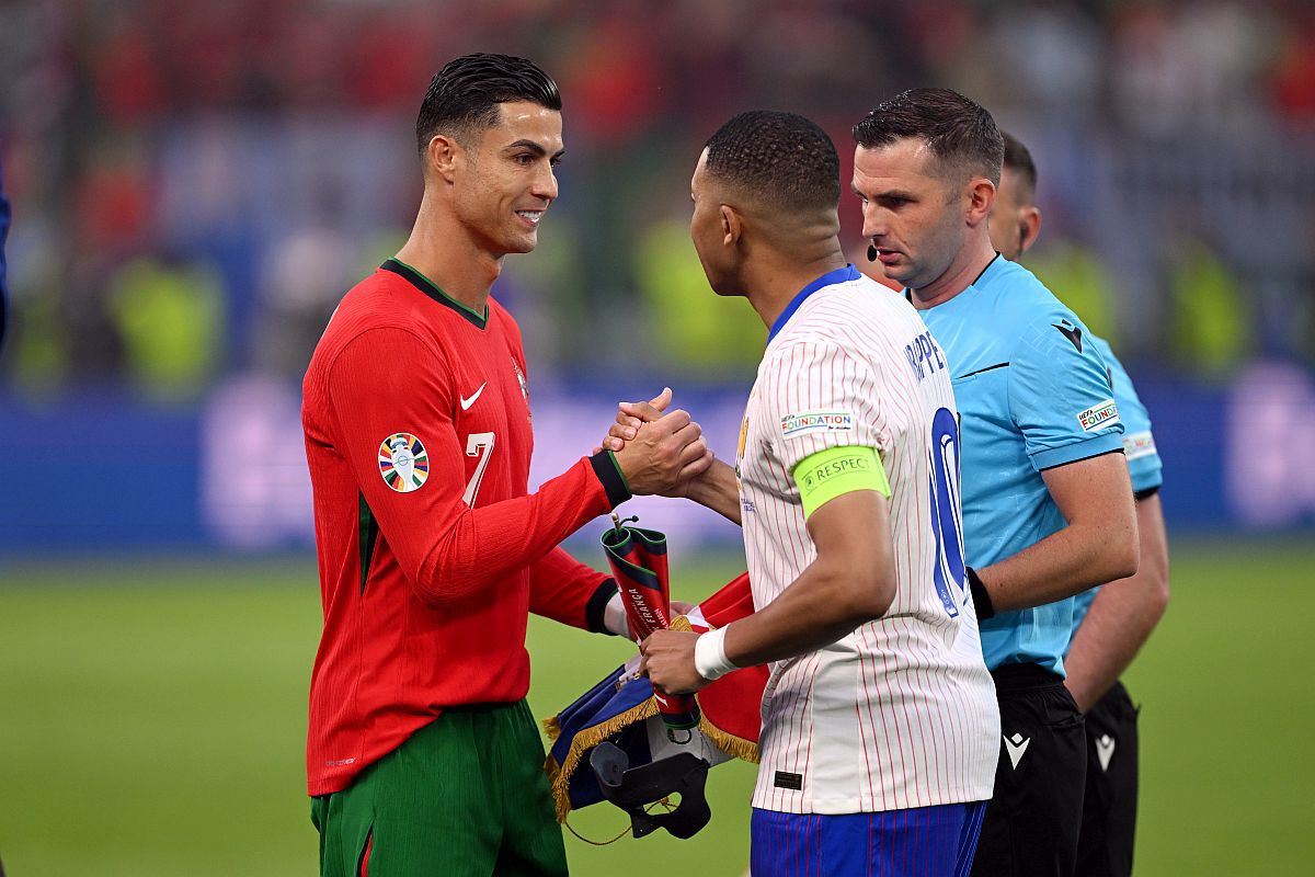 Portugalia - Franța 0-0 (3-5 d.pen.) » Fotbal cu porția, dar suficient pentru semifinale! Fără Mbappe, retras înainte de final, „Cocoșii” lui Deschamps merg în careul de ași