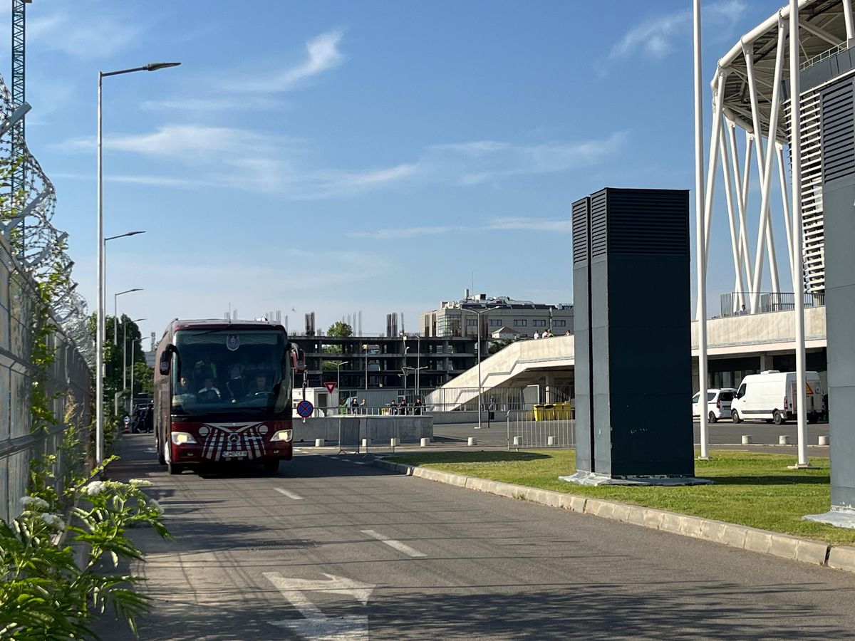 CFR Cluj a ajuns în Ghencea pentru Supercupa