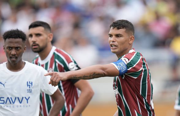 „Va fi un antrenor grozav!” » Thiago Silva a schimbat tactica echipei sale într-o pauză de hidratare și Fluminense a obținut calificarea în semifinale la Mondialul Cluburilor