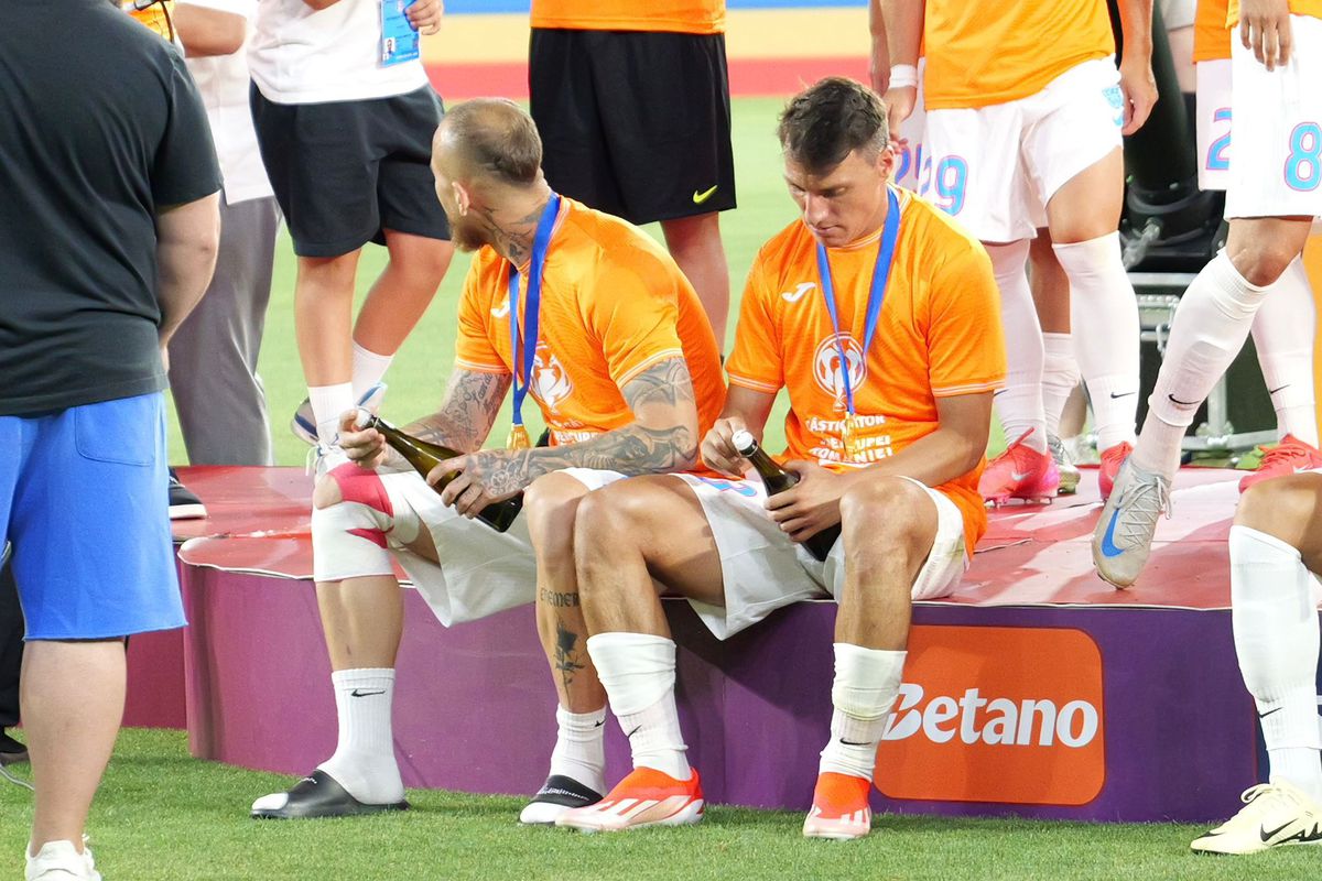Cum a sărbătorit FCSB în Ghencea » Imaginile surprinse de reporterii GSP după câștigarea Supercupei
