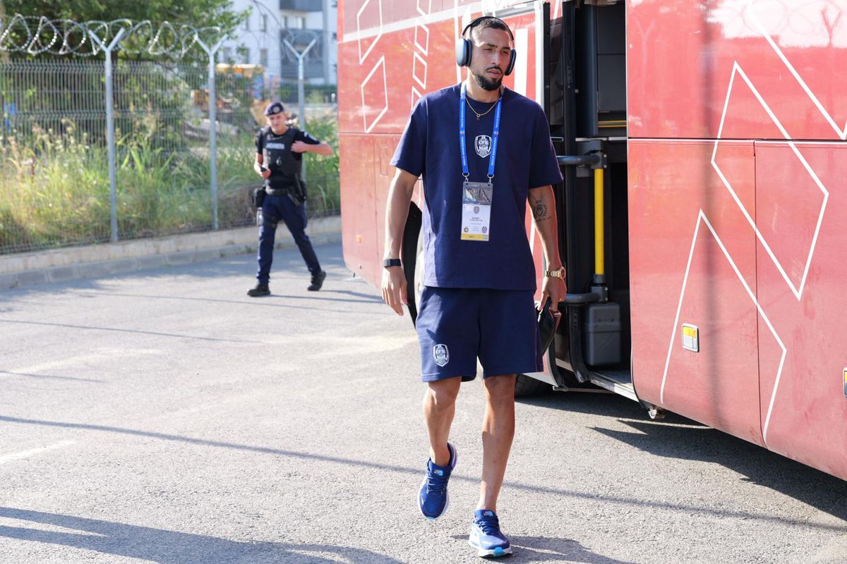 CFR Cluj a ajuns în Ghencea pentru Supercupa