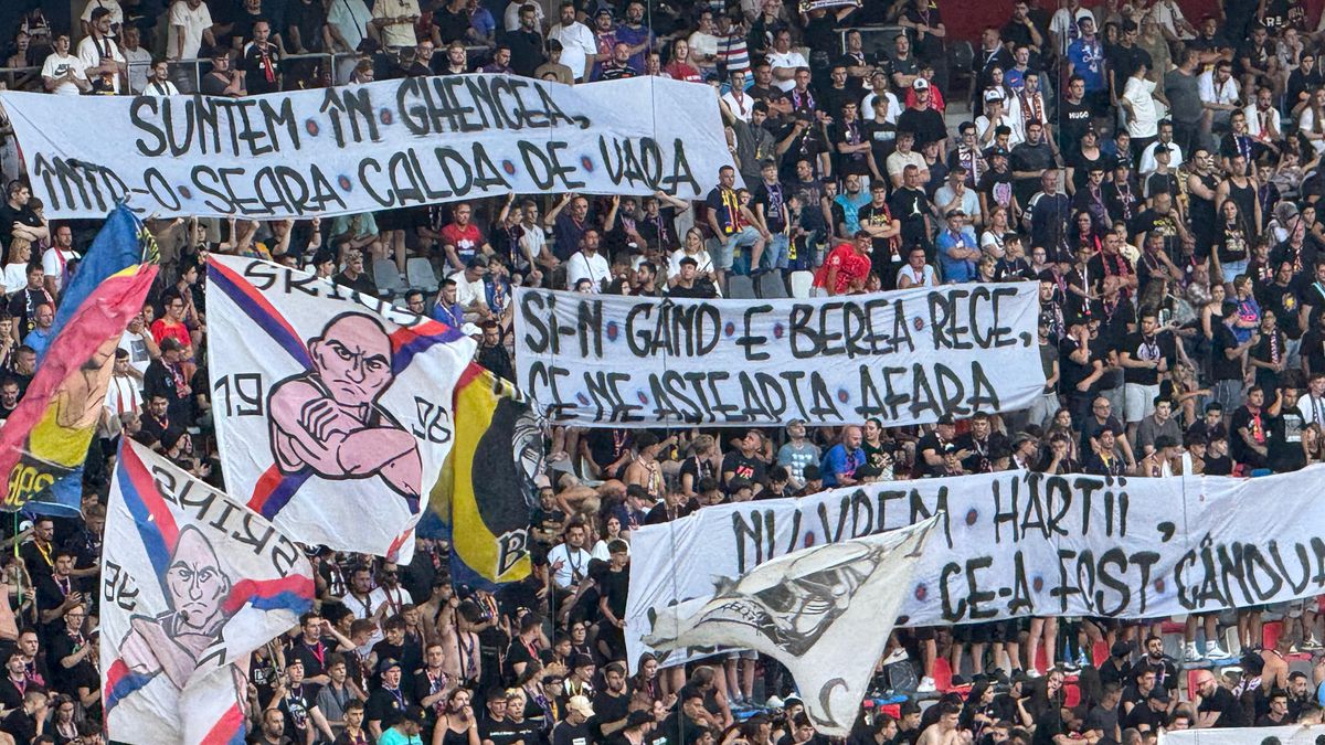 Mesajul afișat de peluza FCSB-ului la meciul cu CFR Cluj din Supercupa României