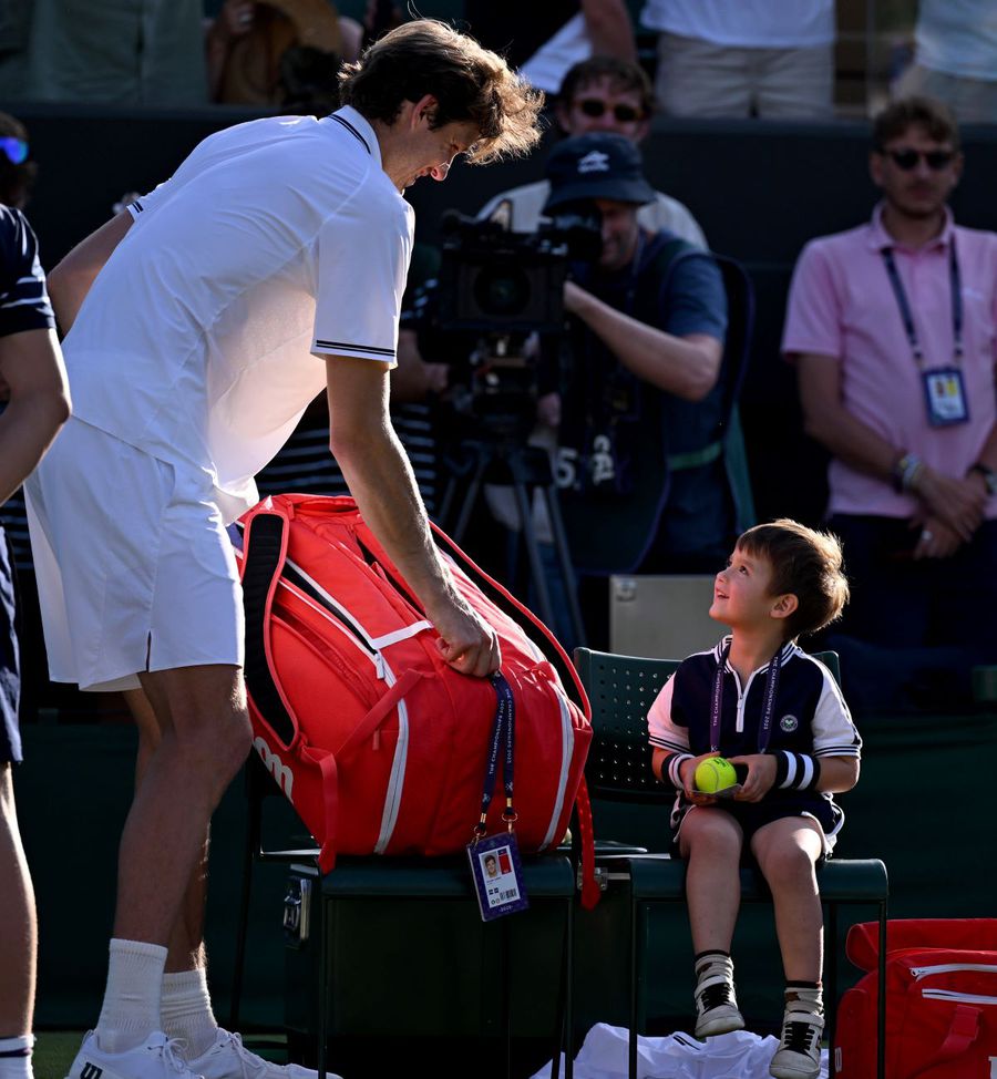 A furnizat o surpriză pe tabloul masculin de la Wimbledon, revenind după o afecțiune teribilă: „M-am trezit și nu am putut deschide ochii”