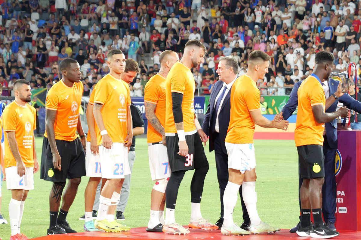 Basarab Panduru pune presiune pe un fotbalist de la FCSB: „Ține doar de tine! E imposibil să nu profiți”