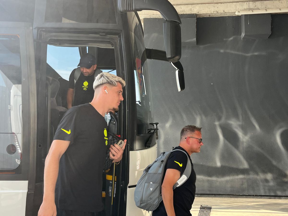 Sosire FCSB înainte de Supercupa României