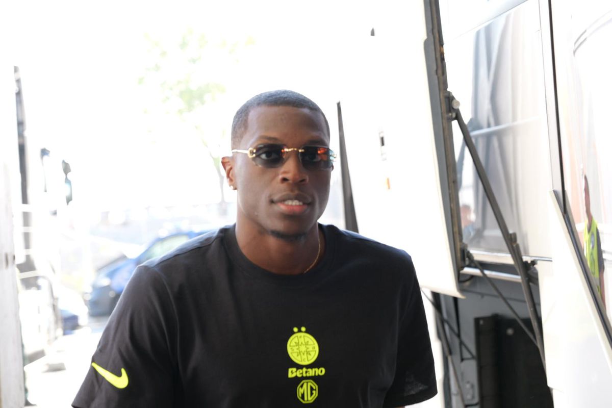 Sosire FCSB înainte de Supercupa României