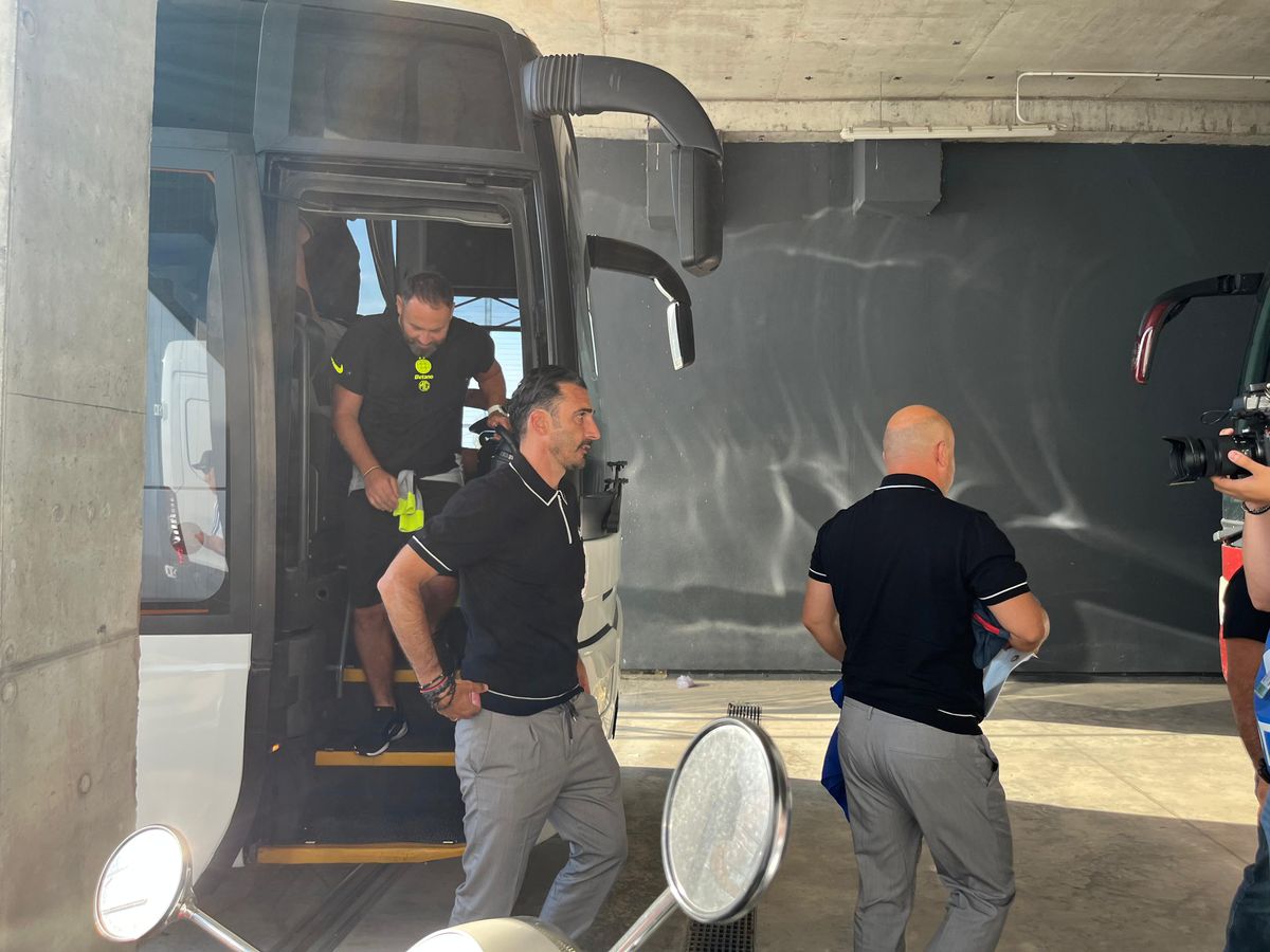 Sosire FCSB înainte de Supercupa României