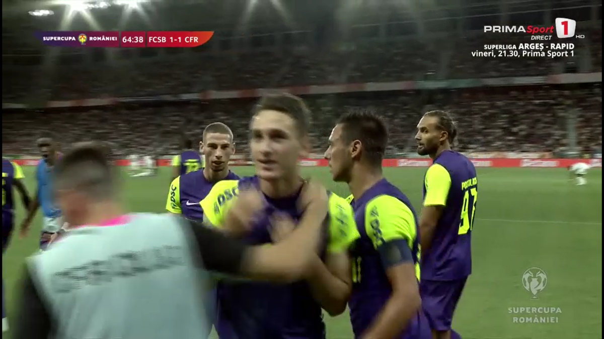 Dan Petrescu a răbufnit și a cerut să scoată echipa de pe teren în Supercupa dintre FCSB și CFR Cluj