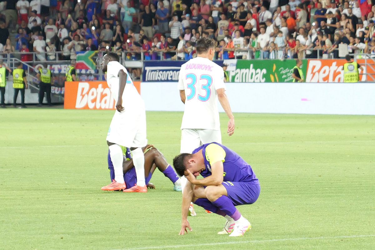 MVP în Supercupă, Politic a „înțepat-o” pe Dinamo: „Cea mai frumoasă seară! Sunt mai profesionist aici”