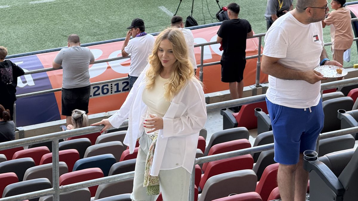 Vedetele s-au înghesuit la FCSB - CFR Cluj! Imaginile surprinse de GSP în Ghencea: cine a atras toate privirile