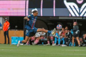 PSG - Bayern Munchen, pentru un loc în semifinalele Campionatului Mondial al Cluburilor 2025. Echipe de start