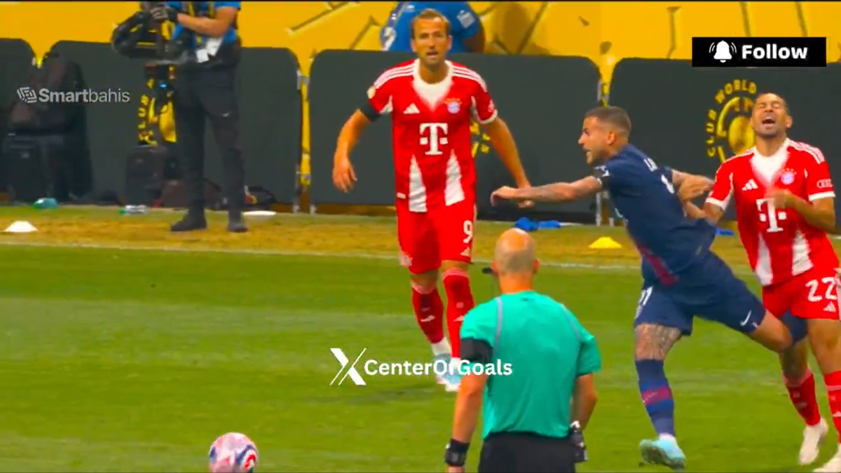 Gesturi halucinante în PSG - Bayern » L-a făcut KO chiar în fața arbitrului