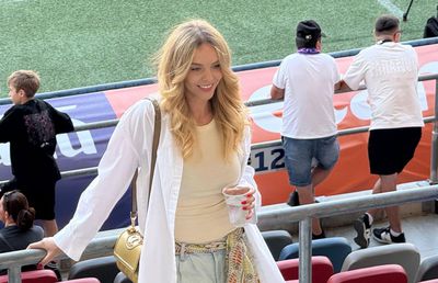 Vedetele s-au înghesuit la FCSB - CFR Cluj! Imaginile surprinse de GSP în Ghencea: cine a atras toate privirile