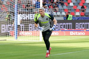 FCSB - CFR Cluj, derby pentru primul trofeu al sezonului » Echipele de start + Primele imagini de la încălzire