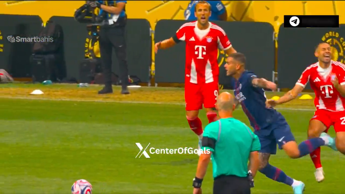 Gesturi halucinante în PSG - Bayern » L-a făcut KO chiar în fața arbitrului