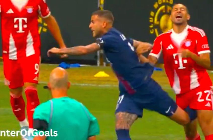 GALERIE FOTO Gesturi halucinante în PSG - Bayern » L-a făcut KO chiar în fața arbitrului