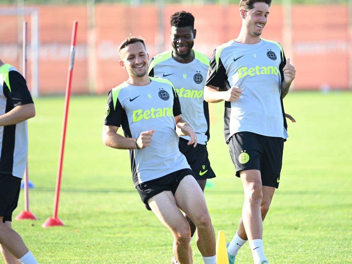 Antrenament FCSB inaintea Supercupei Romaniei cu CFR Cluj