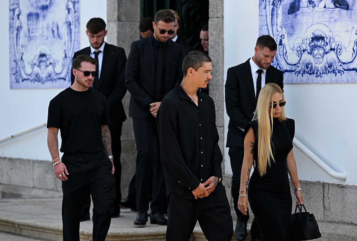 Fanii au reacționat virulent după ce Cristiano Ronaldo nu a venit la înmormântarea lui Diogo Jota: „Nu și-a întrerupt vacanța. Este rușinos!”