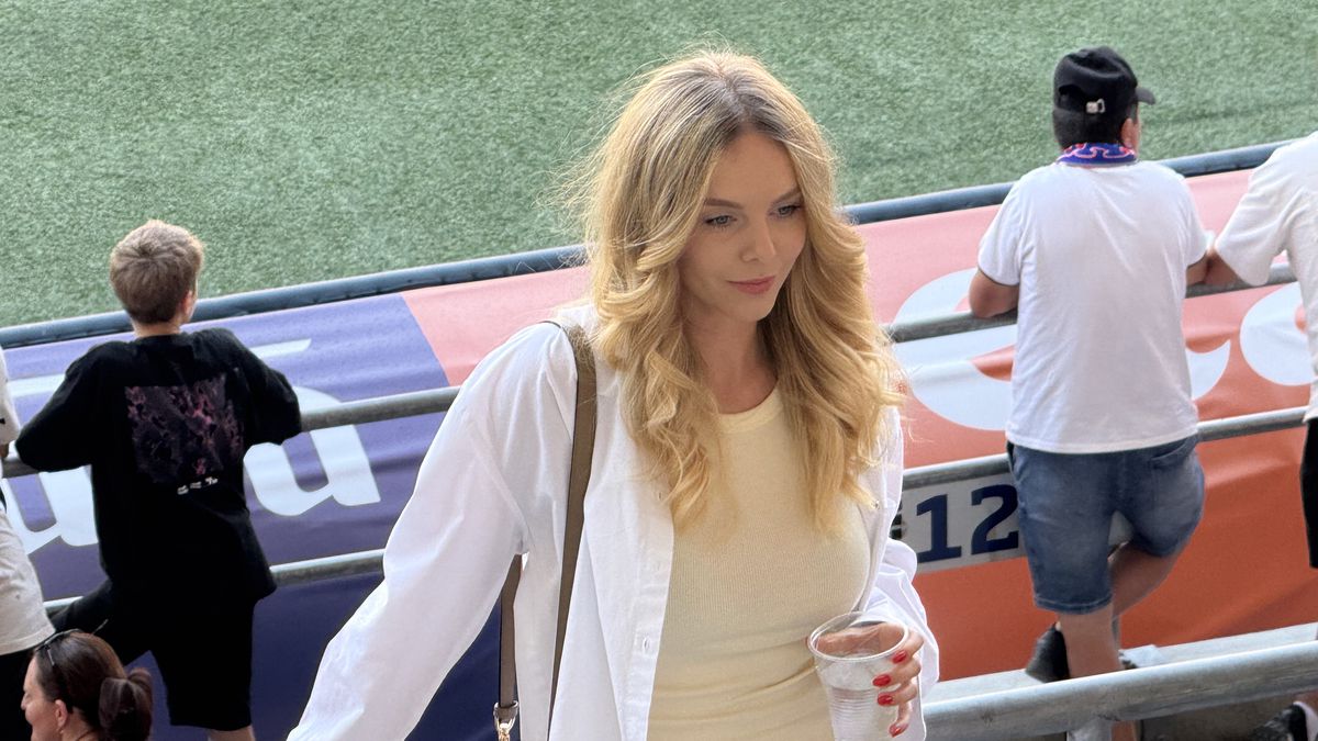 Vedetele s-au înghesuit la FCSB - CFR Cluj! Imaginile surprinse de GSP în Ghencea