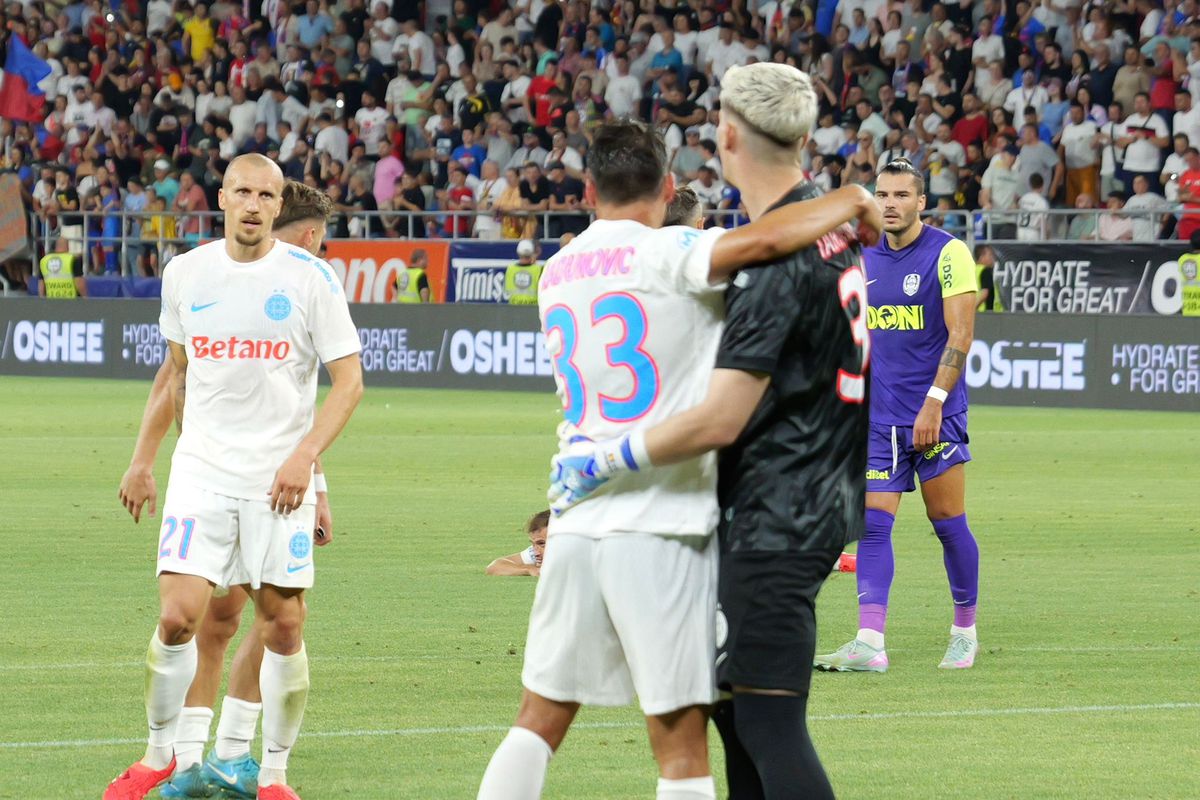 Imagini de la finalul Supercupei FCSB - CFR Cluj