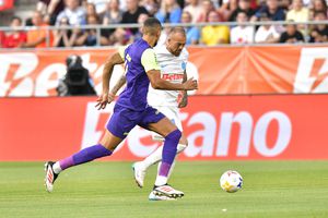 Lovitură pentru FCSB! Denis Alibec, OUT după 9 minute