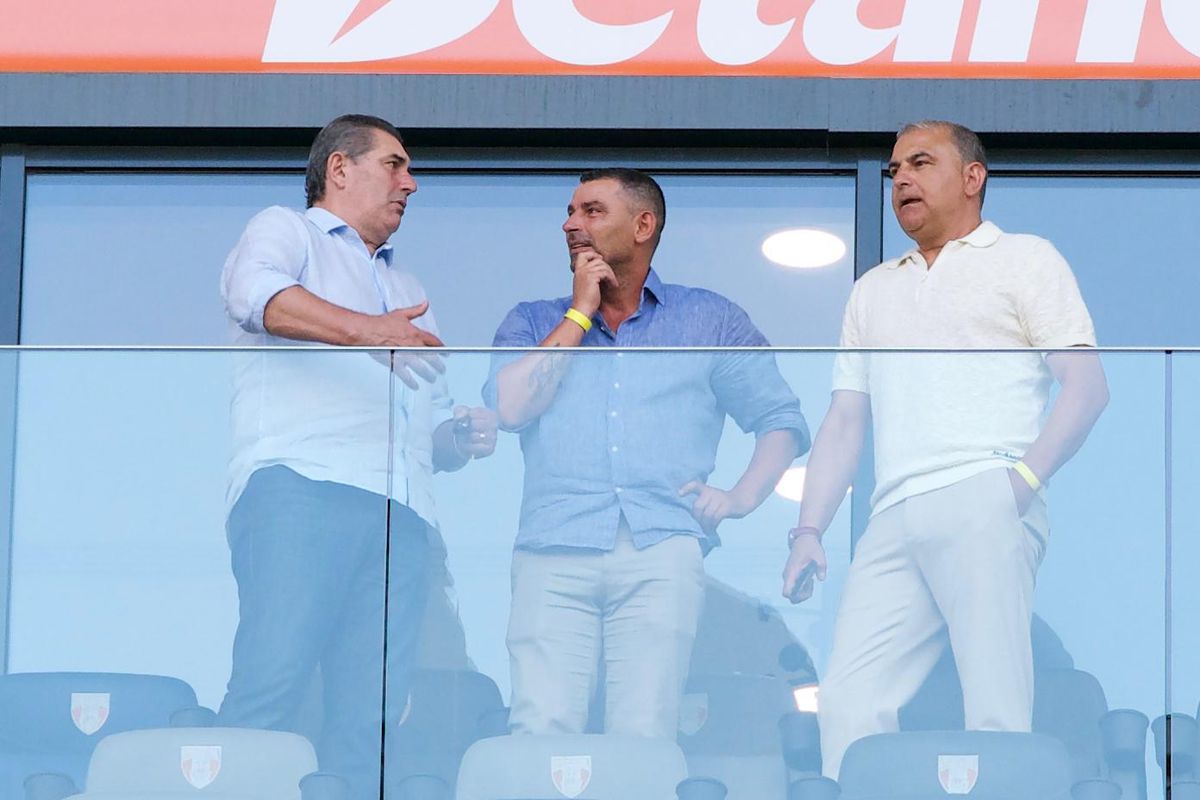 Vedetele s-au înghesuit la FCSB - CFR Cluj! Imaginile surprinse de GSP în Ghencea: cine a atras toate privirile