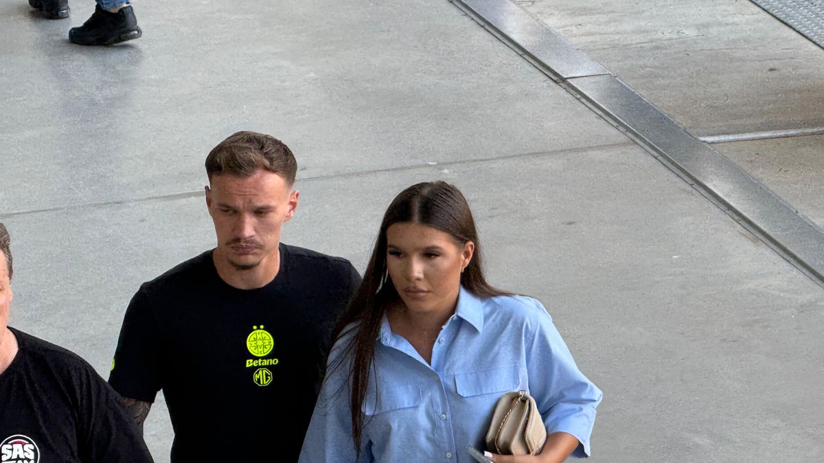 Vedetele s-au înghesuit la FCSB - CFR Cluj! Imaginile surprinse de GSP în Ghencea: cine a atras toate privirile