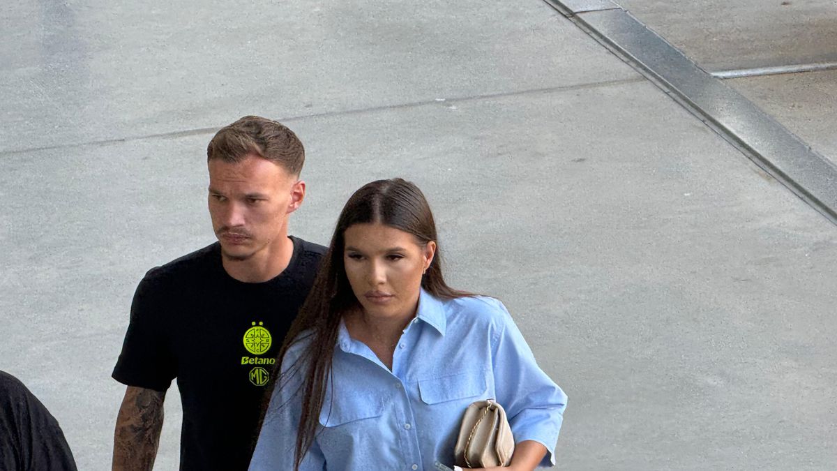 Vedetele s-au înghesuit la FCSB - CFR Cluj! Imaginile surprinse de GSP în Ghencea: cine a atras toate privirile