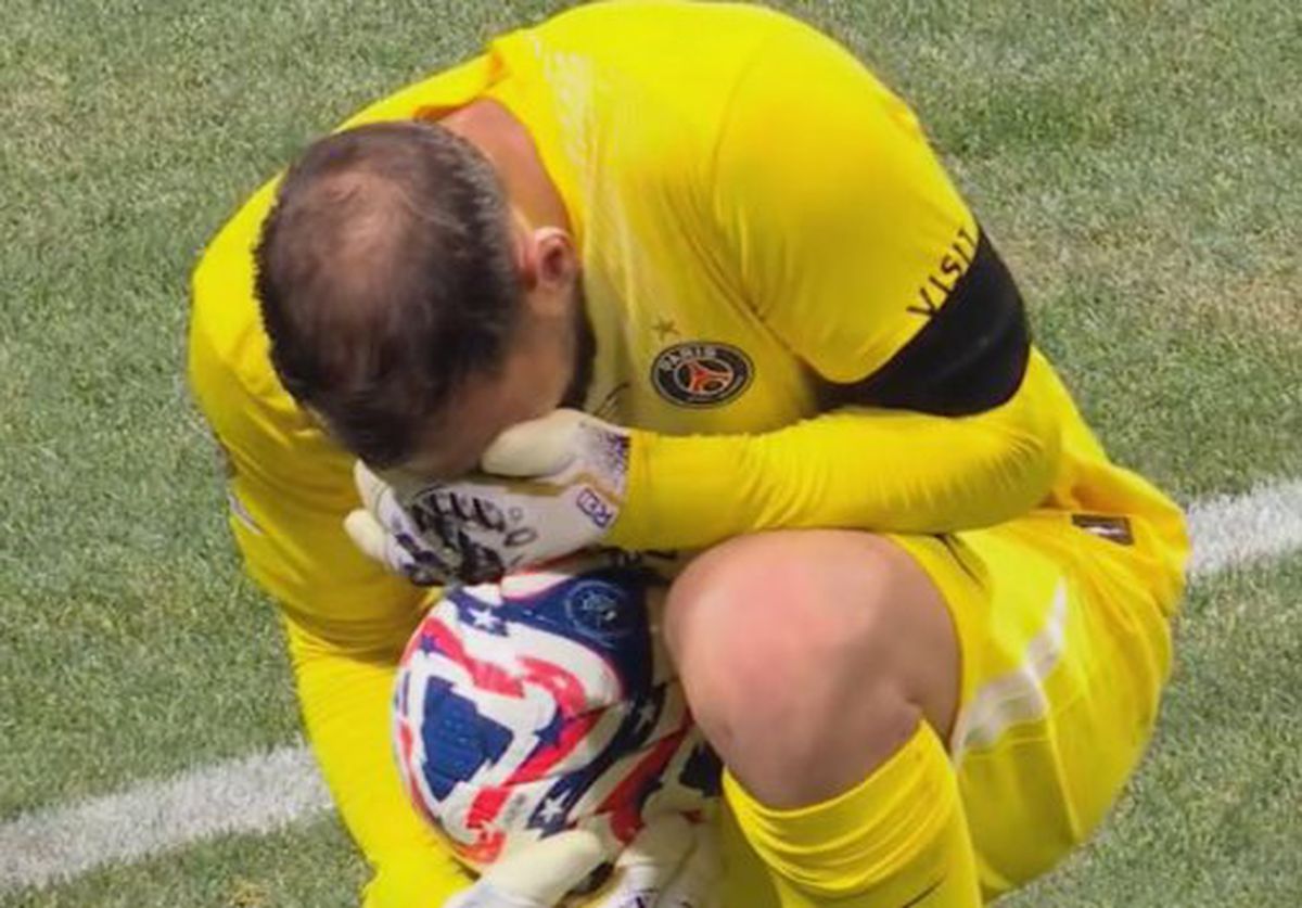 Jamal Musiala, nouă ore pe targă și sub sedative » Fotbalistul lui Bayern trece prin momente dureroase după accidentarea horror