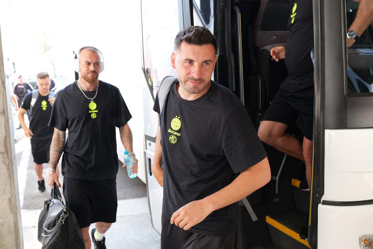 Sosire FCSB înainte de Supercupa României