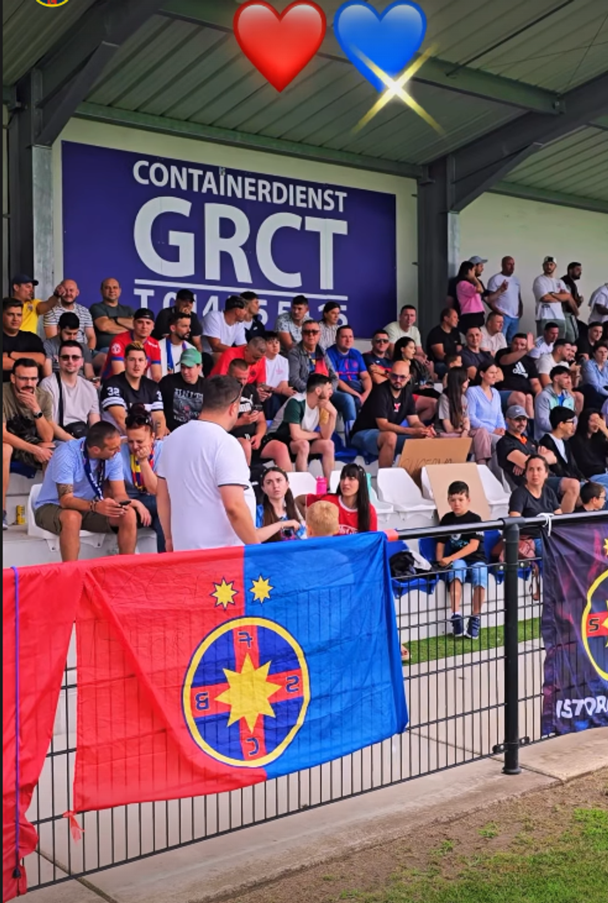 Imagini tari: fanii celor de la FCSB au dat năvală la amicalul din Belgia » „București, Steaua București!” + Moment special pentru Darius Olaru