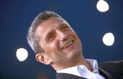 Răzvan Lucescu a semnat! Ultimele detalii de la Doha