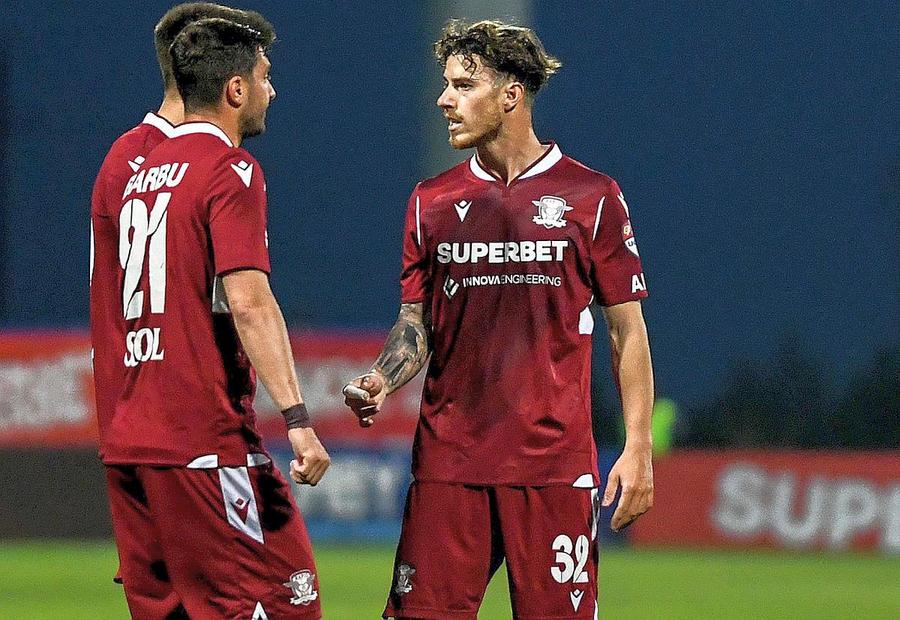 Amir Jorza, numărul 32, a jucat la Rapid în Liga 2 și în Cupa României Alexandru Pelici și-a găsit echipă » Speră să prindă un loc în noul sezon din Liga 2 + A transferat un jucător cu 46 de meciuri la Rapi
