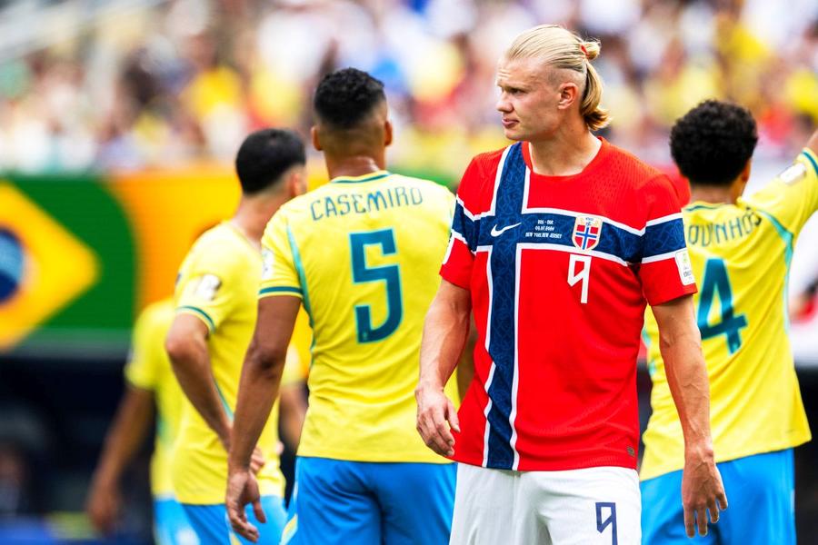 Haaland, în Norvegia - Brazilia / FOTO: Imago Promisiunea lui Erling Haaland: „Ceea ce putem crea prin fotbal va schimba țara!” » Modelul implementat la scară națională de norvegieni face ravagii la Mondial