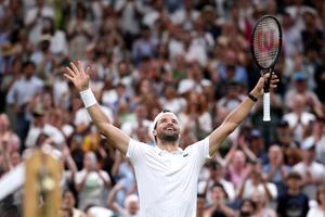 Grigor Dimitrov, din nou în optimile de finală la Wimbledon, fază în care anul trecut s-a accidentat grav: „Joc din dragoste pentru tenis”