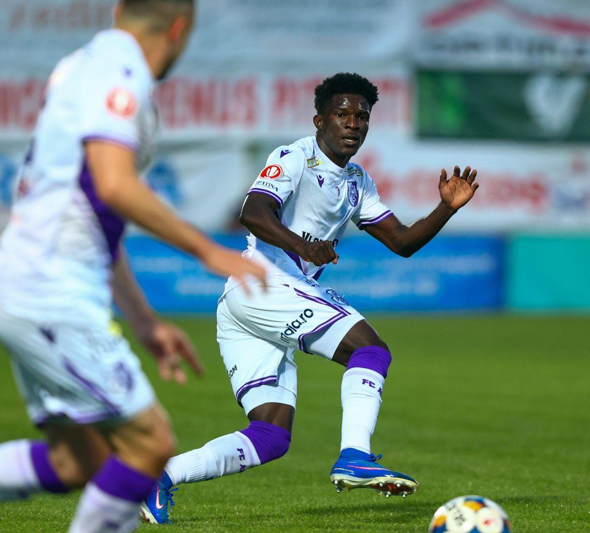Și-a găsit FC Argeș marcator? A „rupt” plasele în cantonament și speră să-l facă uitat pe Bettaieb: „A venit în România doar cu un rucsac”