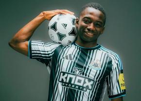 Newcastle l-a transferat pe înlocuitorul lui Anthony Gordon, plecat la Barcelona