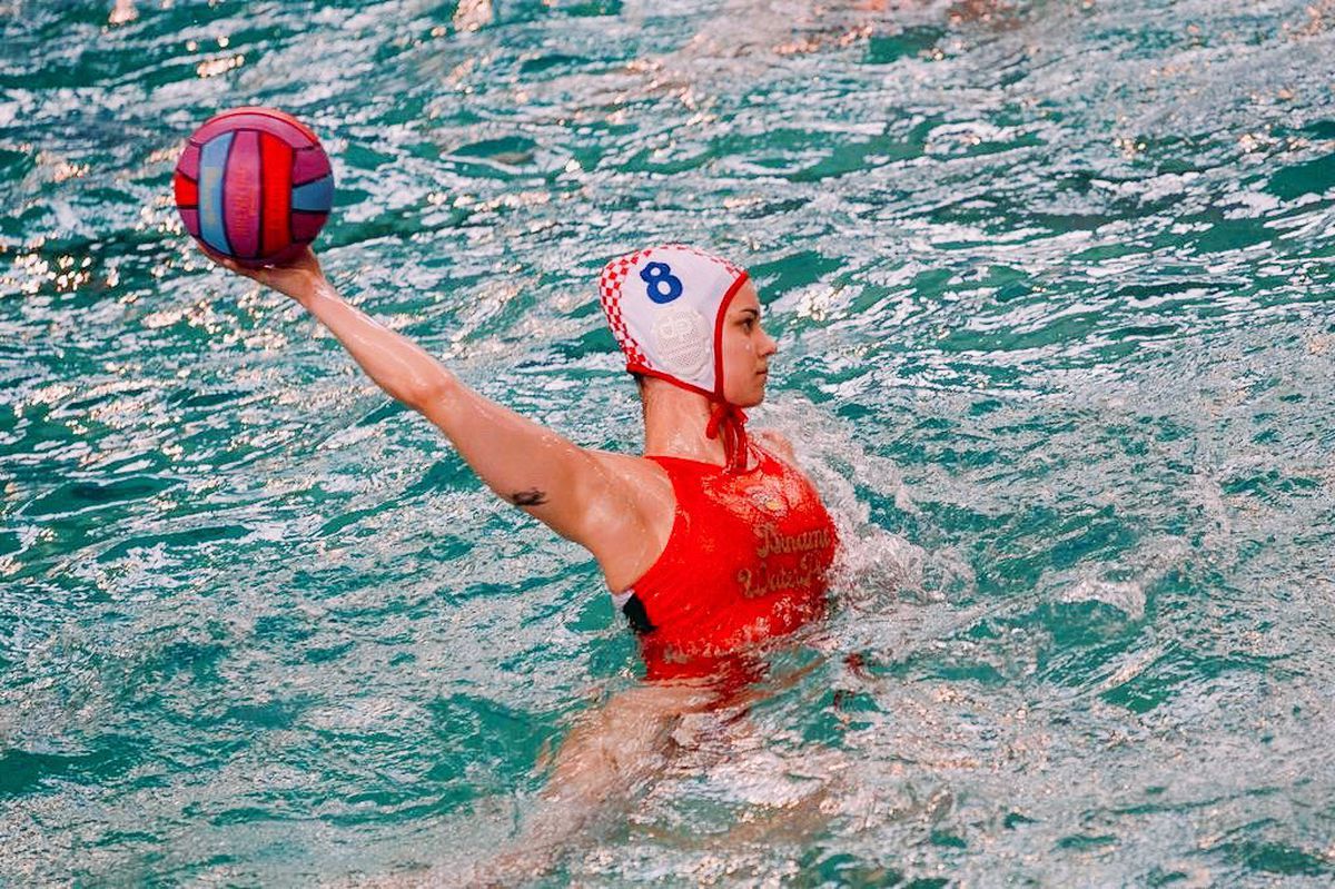 Alte două sportive se pregătesc să intre la Survivor 2022 » Cine e Chelsea, poloistă la Dinamo