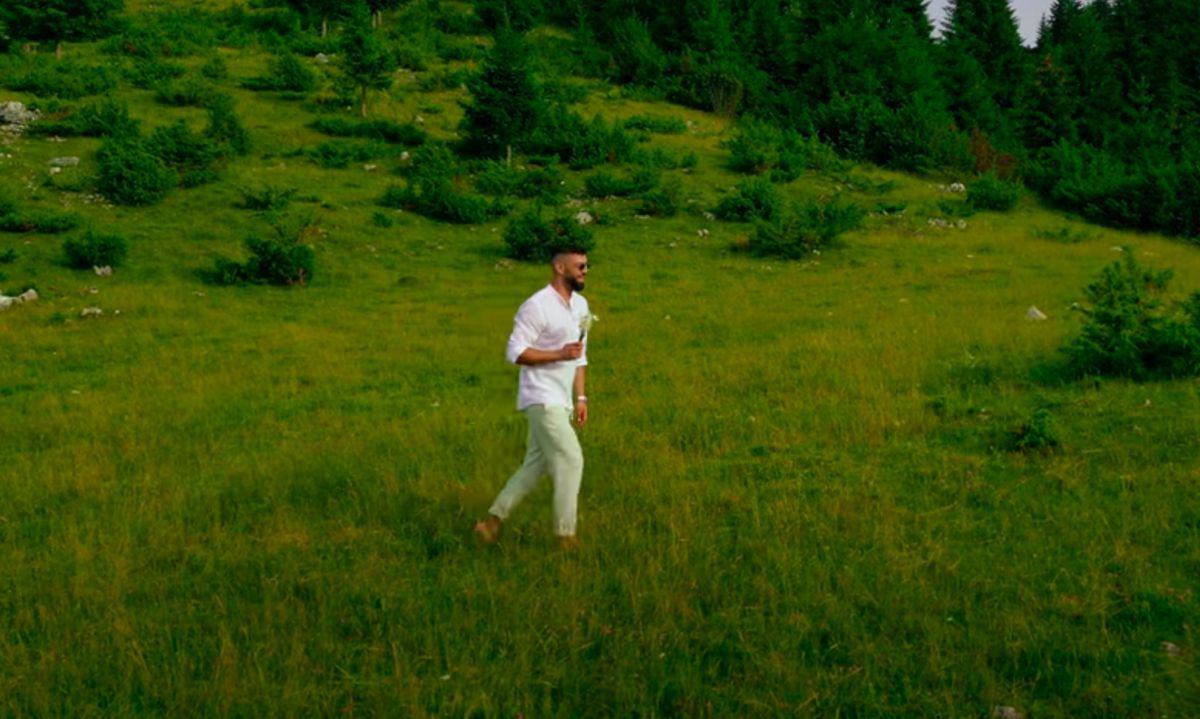 Marius Constantin s-a căsătorit cu o cântăreață » Primele imagini de la cununie: cine este Miruna, artista mai tânără cu 15 ani