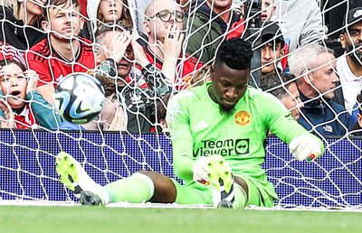Noul portar de la United a comis-o » Ce gol a luat Onana la debutul pe Old Trafford!