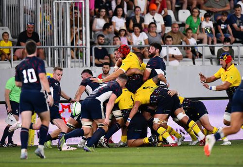 Naționala de rugby a României a pierdut clar prima partidă-test dinaintea Cupei Mondiale, 17-31 împotriva Statelor Unite ale Americii.