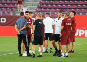 Rapid - Sepsi. Jucătorii de la Sepsi, apostrofați de fanii Rapidului, la stadion:„Sclavii lui Becali" » Echipele de start + cele mai tari cote