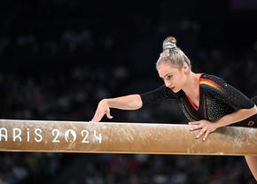 Gimnastica își ia adio de la Jocurile Olimpice de la Paris » Finala de la bârnă este în desfășurare cu Sabrina Maneca-Voinea printre participante