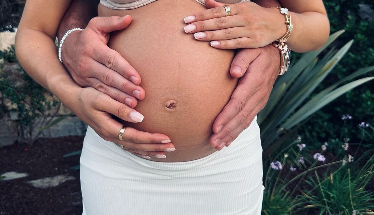 Cel mai scump transfer al lui Manchester City desface șampania » Va deveni părinte alături de un fotomodel