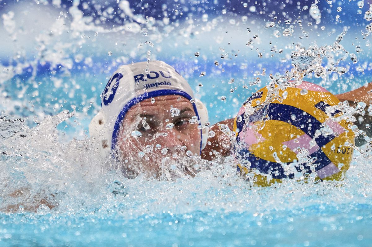 Românul care a ales să-și spună experiența din Satul Olimpic: „Mintea îți poate juca feste, poți să rămâi șocat de anumite chestii de aici!”